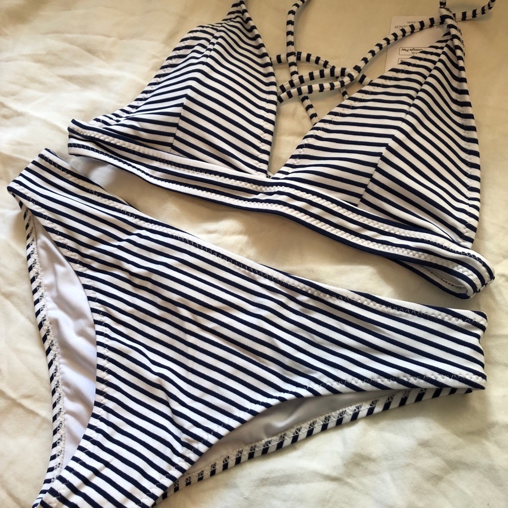 Cupshe Stripe Bikini Set